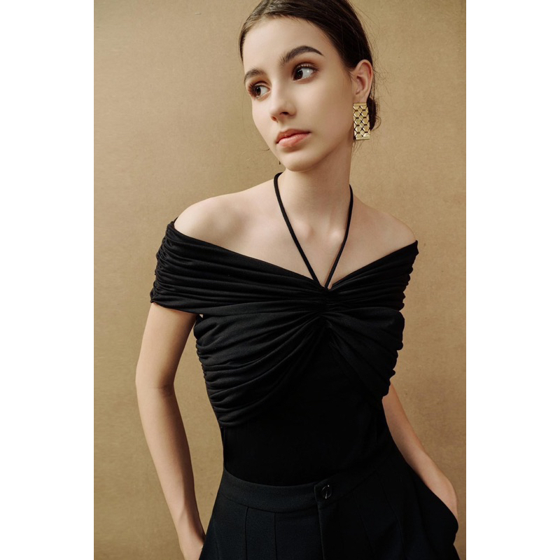 Áo Trễ Vai Cổ Yếm Chất Thun Ánh Kim Siêu Sang