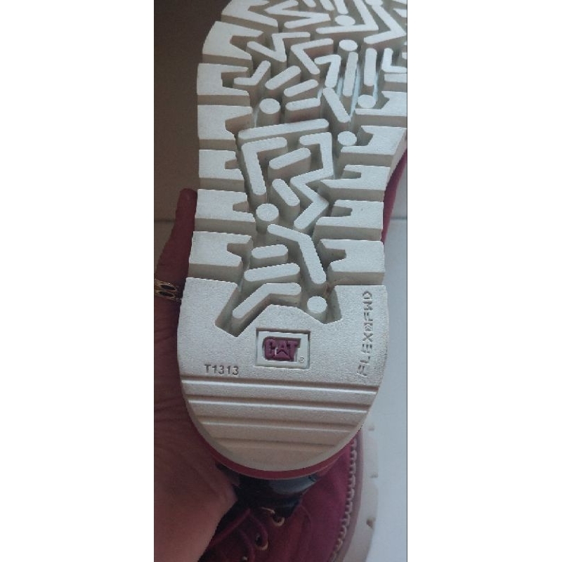 Giày C.A.T dư xịn sel