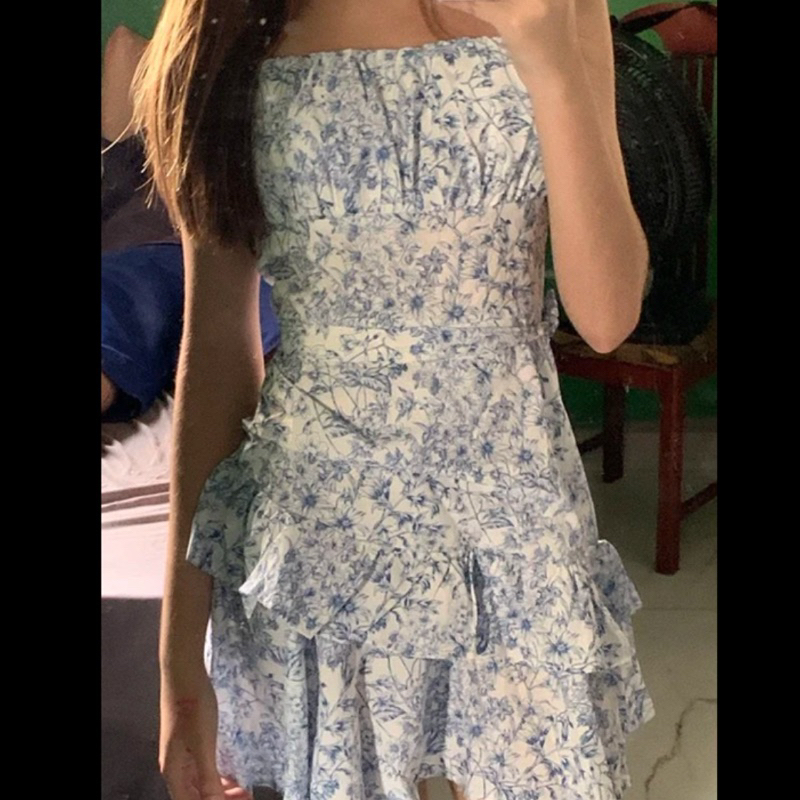 Đầm Hoa Cột Dây