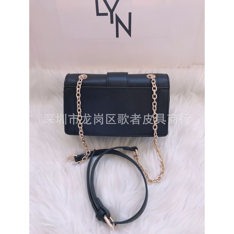 Túi đeo chéo LYN xuất dư da mềm khoá dập logo hãng