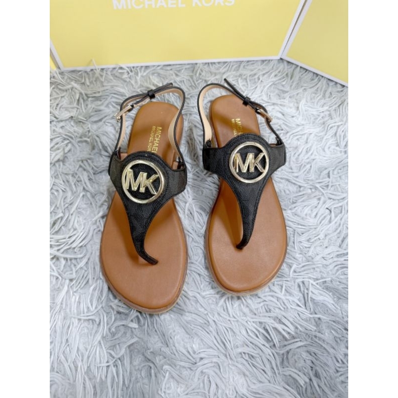 Sandal mic*heal k*ors