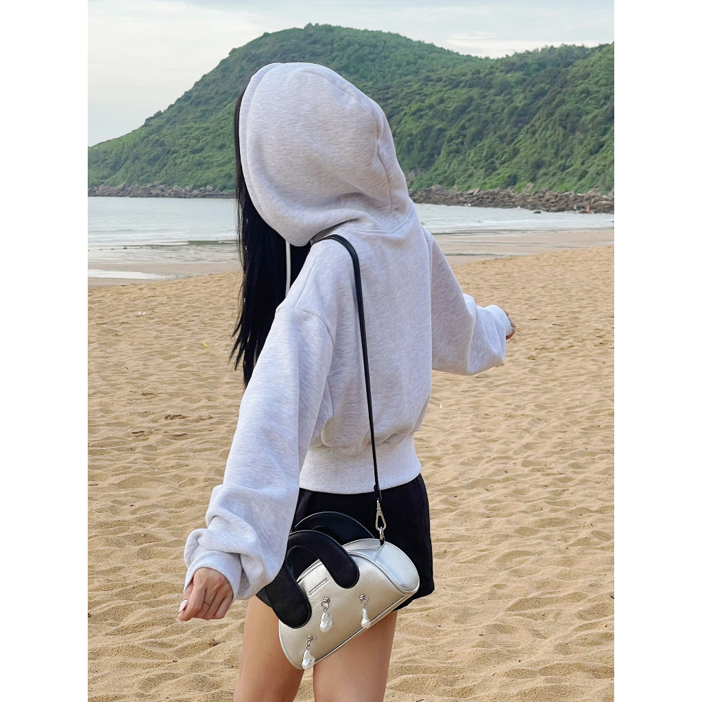 Áo Khoác Zip Croptop TWENTI Cánh Dơi Nỉ Bông Tôn Eo