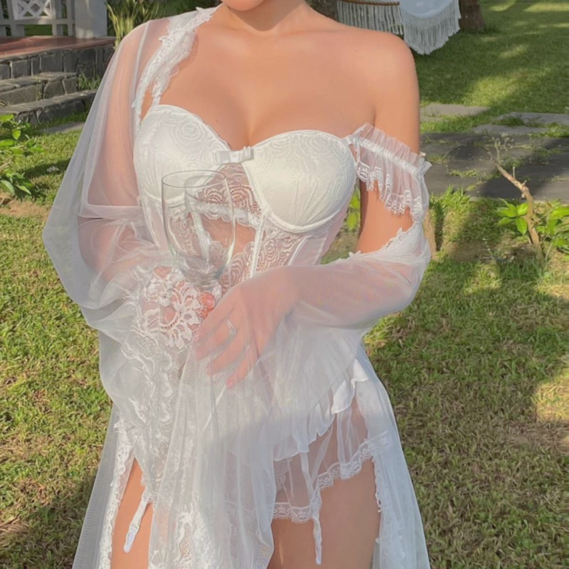 Áo Choàng lưới dài mỏng manh xuyên thấu khoác ngoài bikini và đồ ngủ , cổ thêu phối ren
