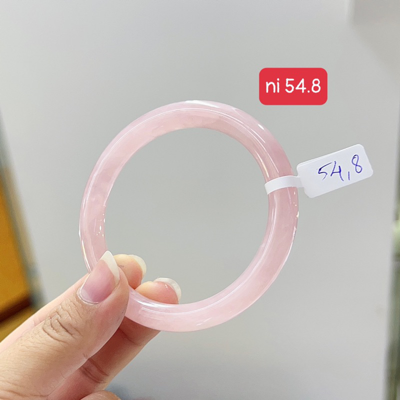 Vòng khối thạch anh hồng bản đũa