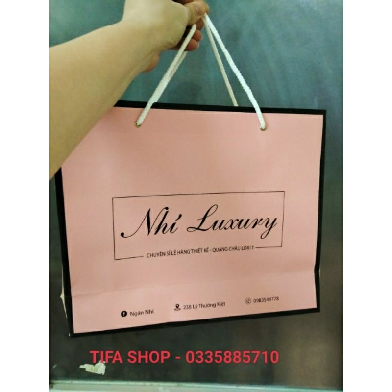 Túi giấy ivory dày dặn in hình size 30x25x10cm  đựng quần áo, mỹ phẩm có sẵn