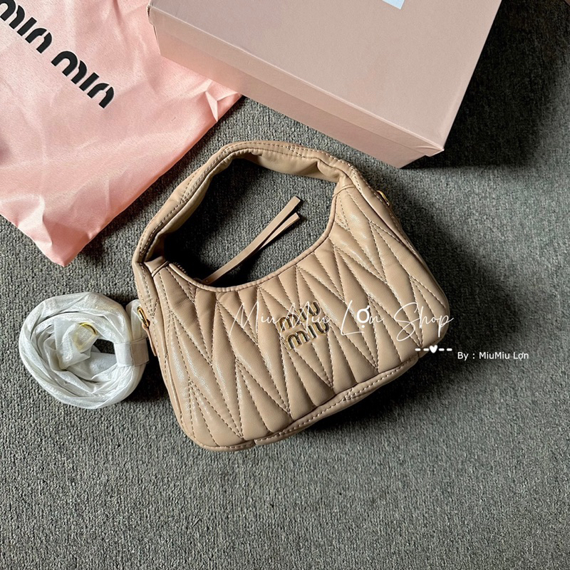 TÚI MIUMIU HOBO KẸP NÁCH KÈM HỘP ẢNH THẬT