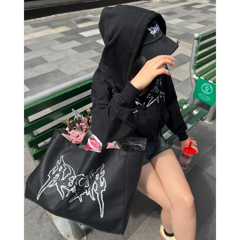 Nón wash rách thêu Logo Dogbite BLVCK