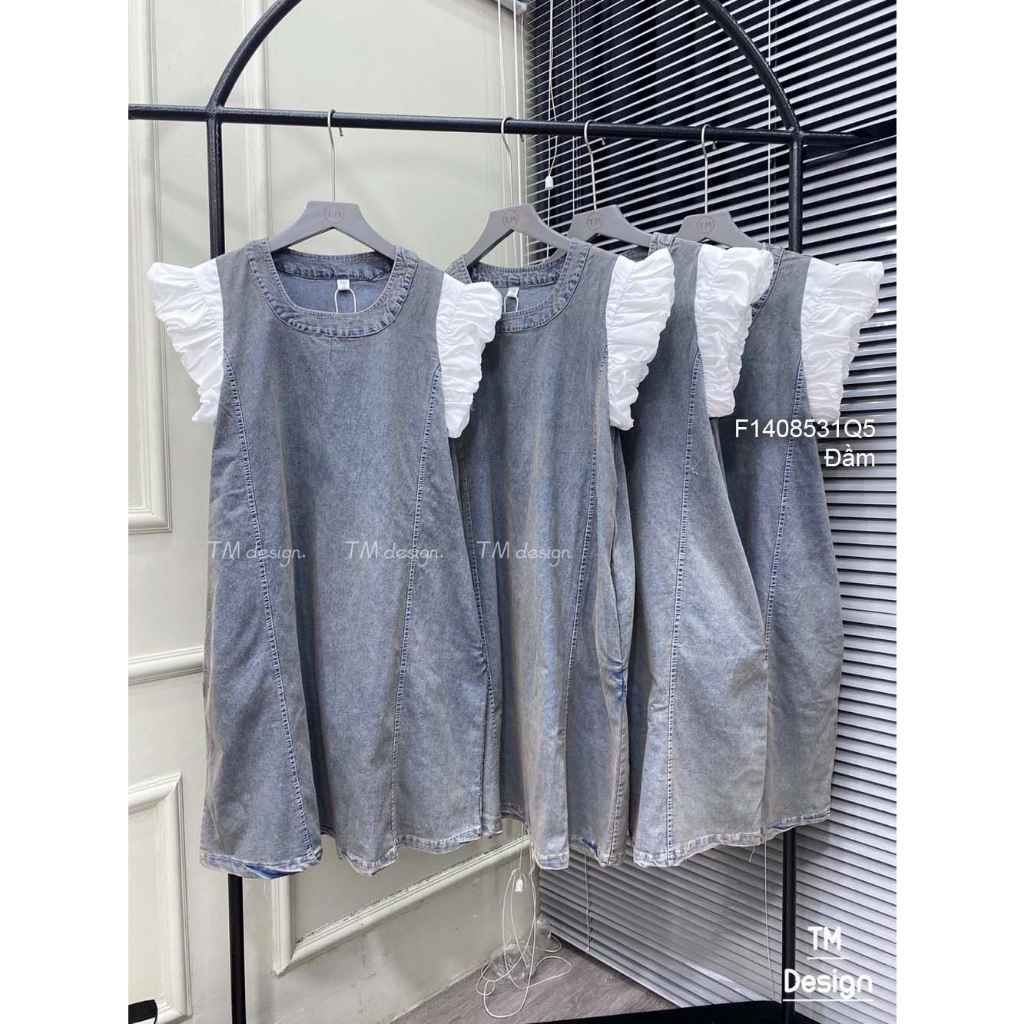 Đầm jean kiểu nút có túi cổ tim sát nách hàng đẹp!  | TOMBI SHOP