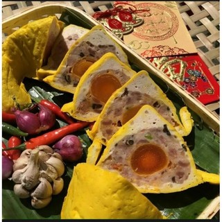Chả hoa cá chép trứng muối 500gr