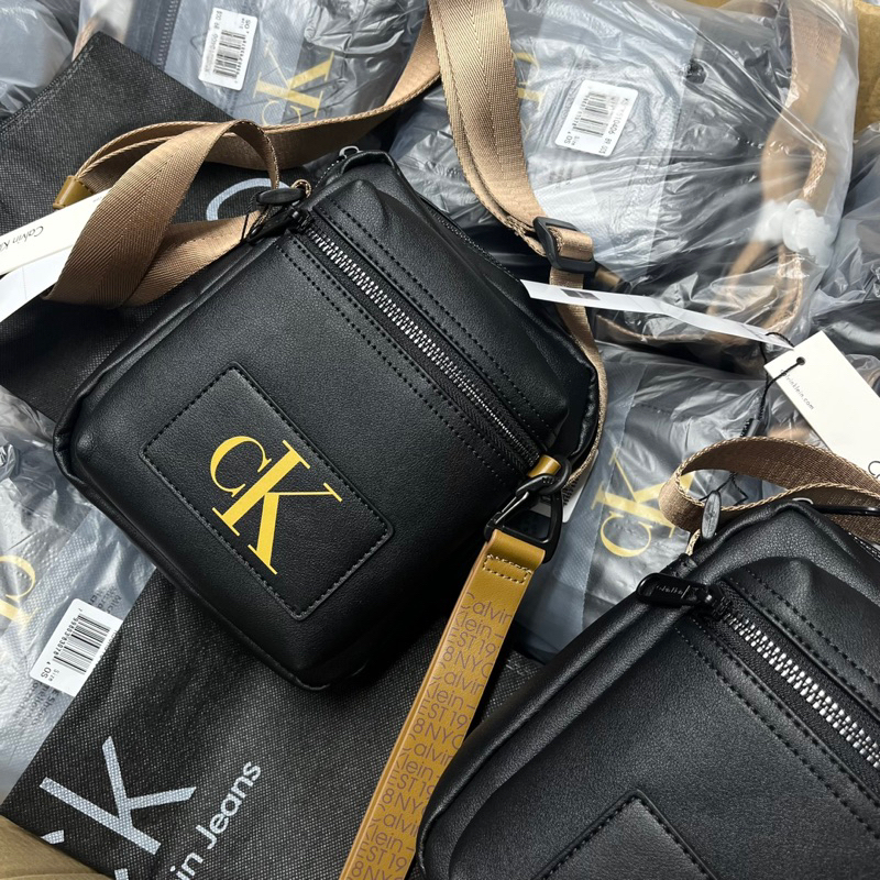 Túi calvin klein đeo chéo