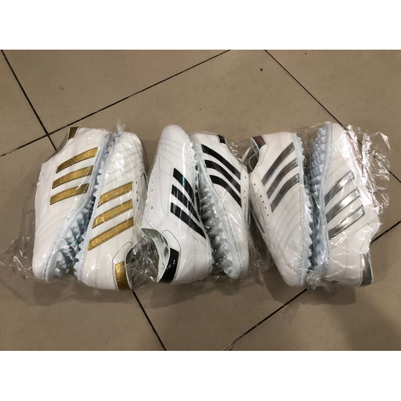 Giày 3 sọc phủi loại 1 da bền đẹp khâu full đế