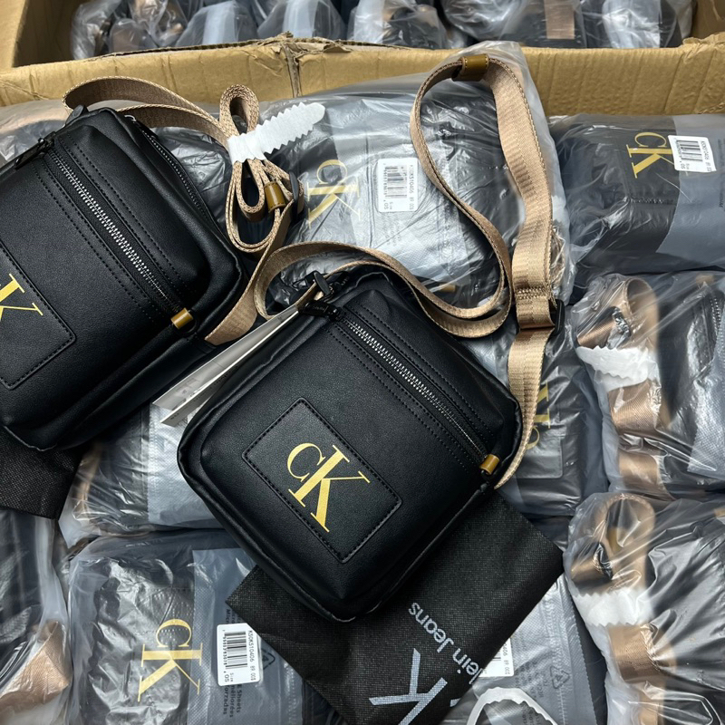 Túi calvin klien đeo chéo