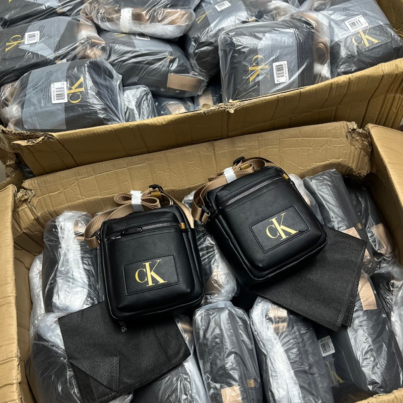 Túi calvin klien đeo chéo