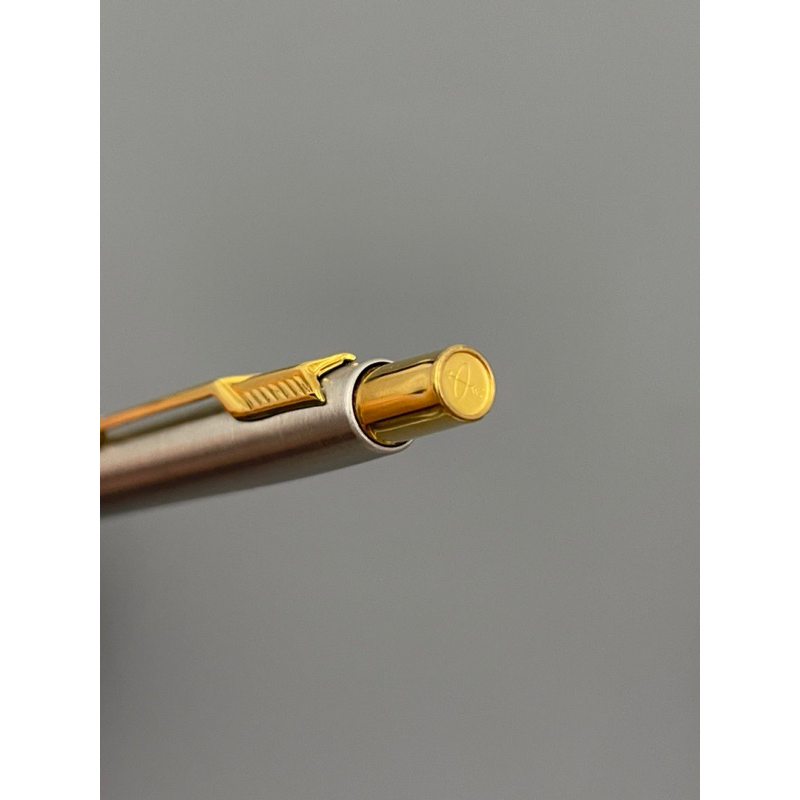 Bút bi bấm Parker Classic made in USA- 335.53543