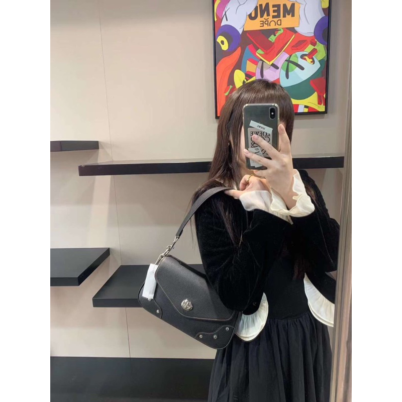 Túi coach millie kẹp nách