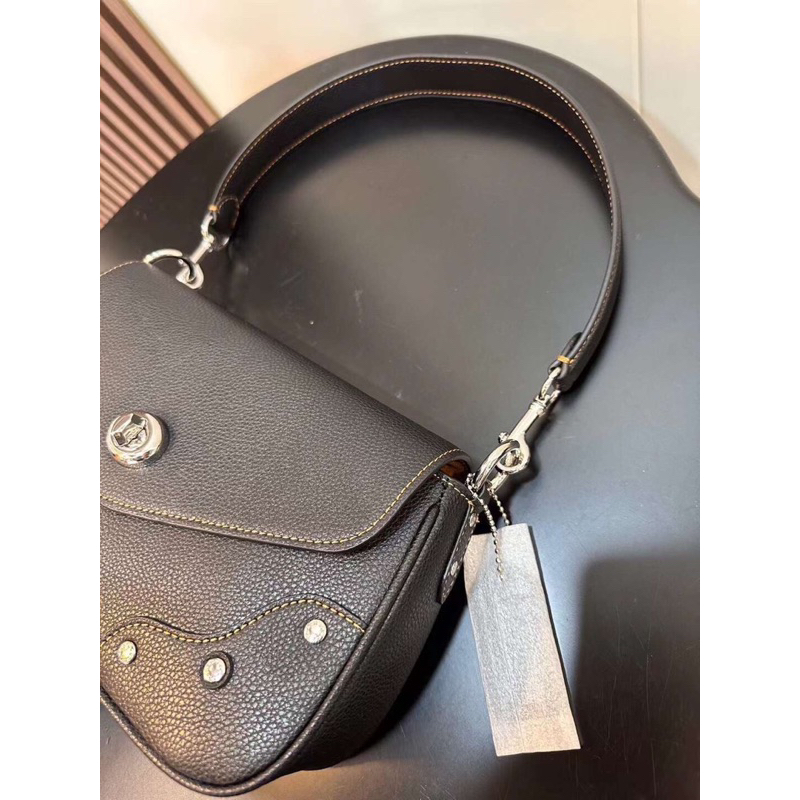 Túi coach millie kẹp nách