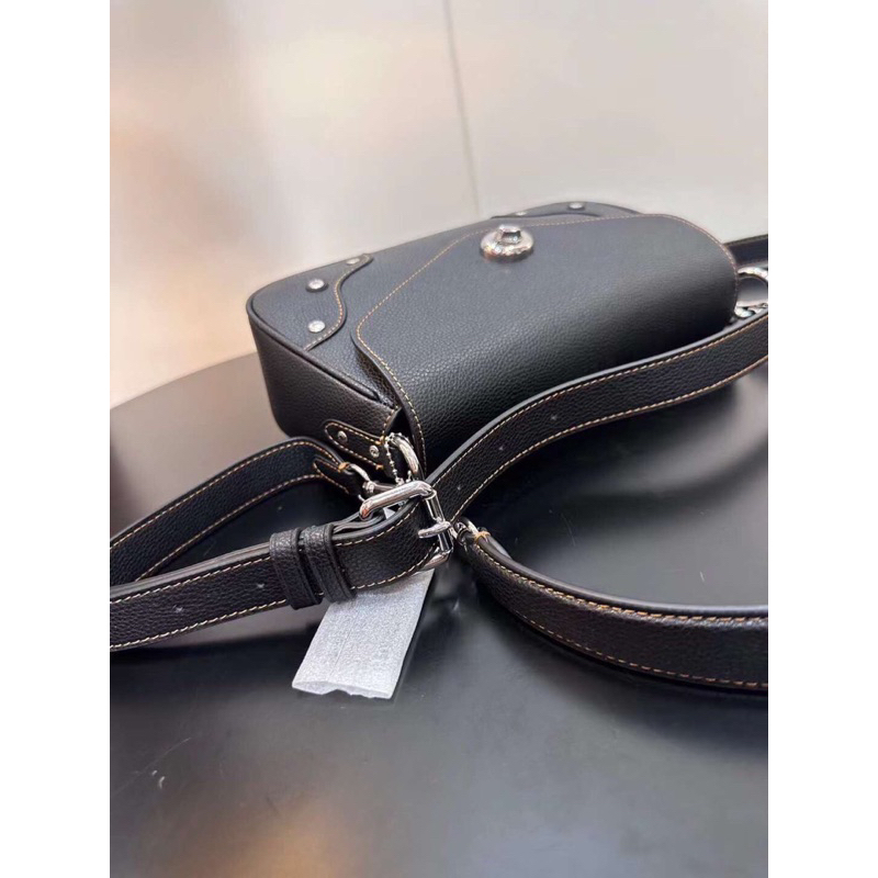 Túi coach millie kẹp nách