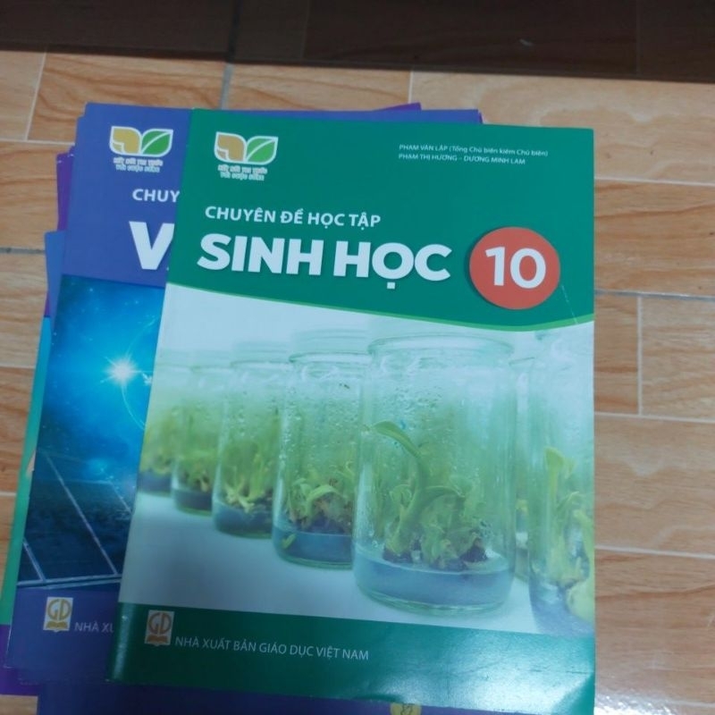 Chuyên đề Sinh Học 10 tặng bao sách + nhãn dán
