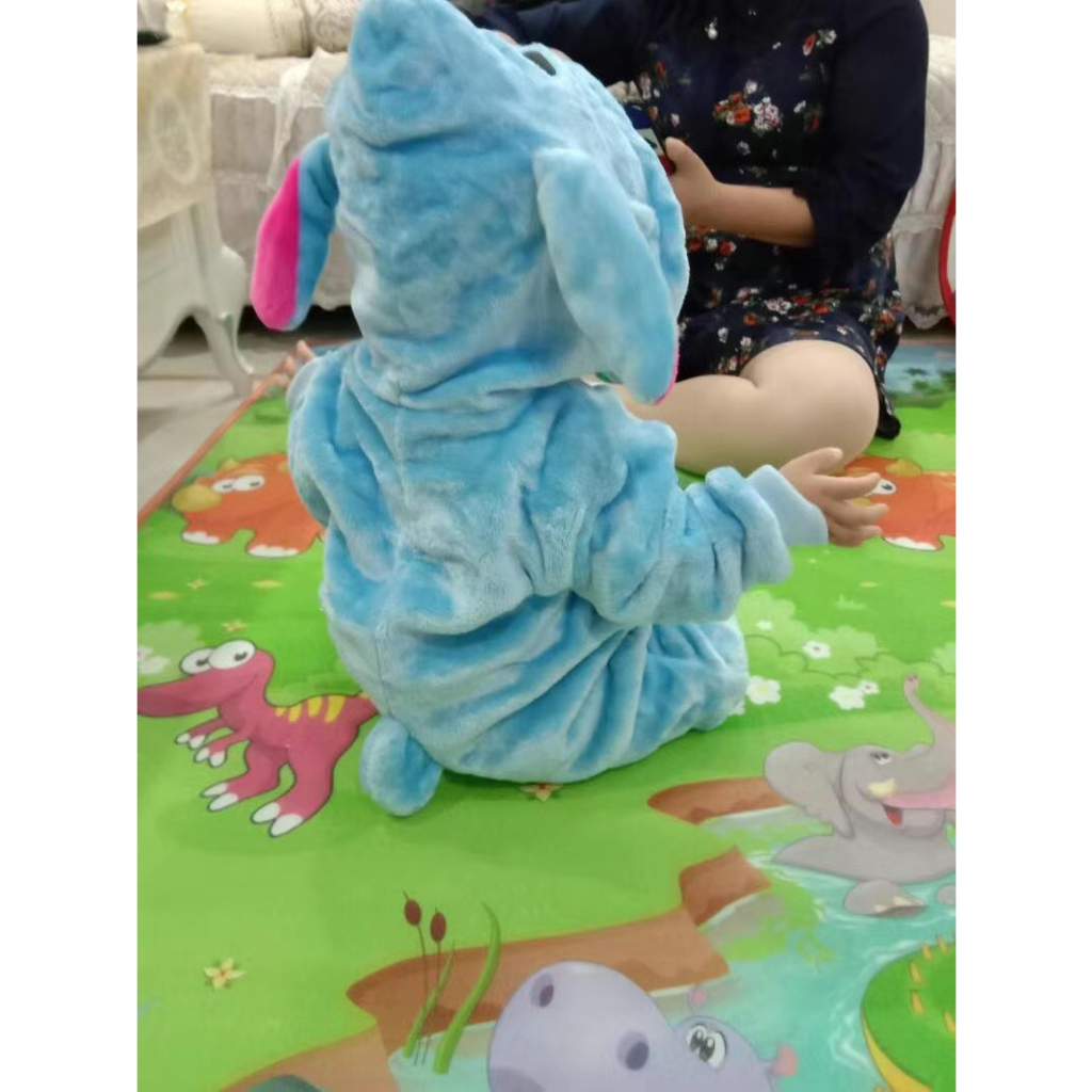 Bộ áo liền quần hình khủng long dễ thương cho bé.