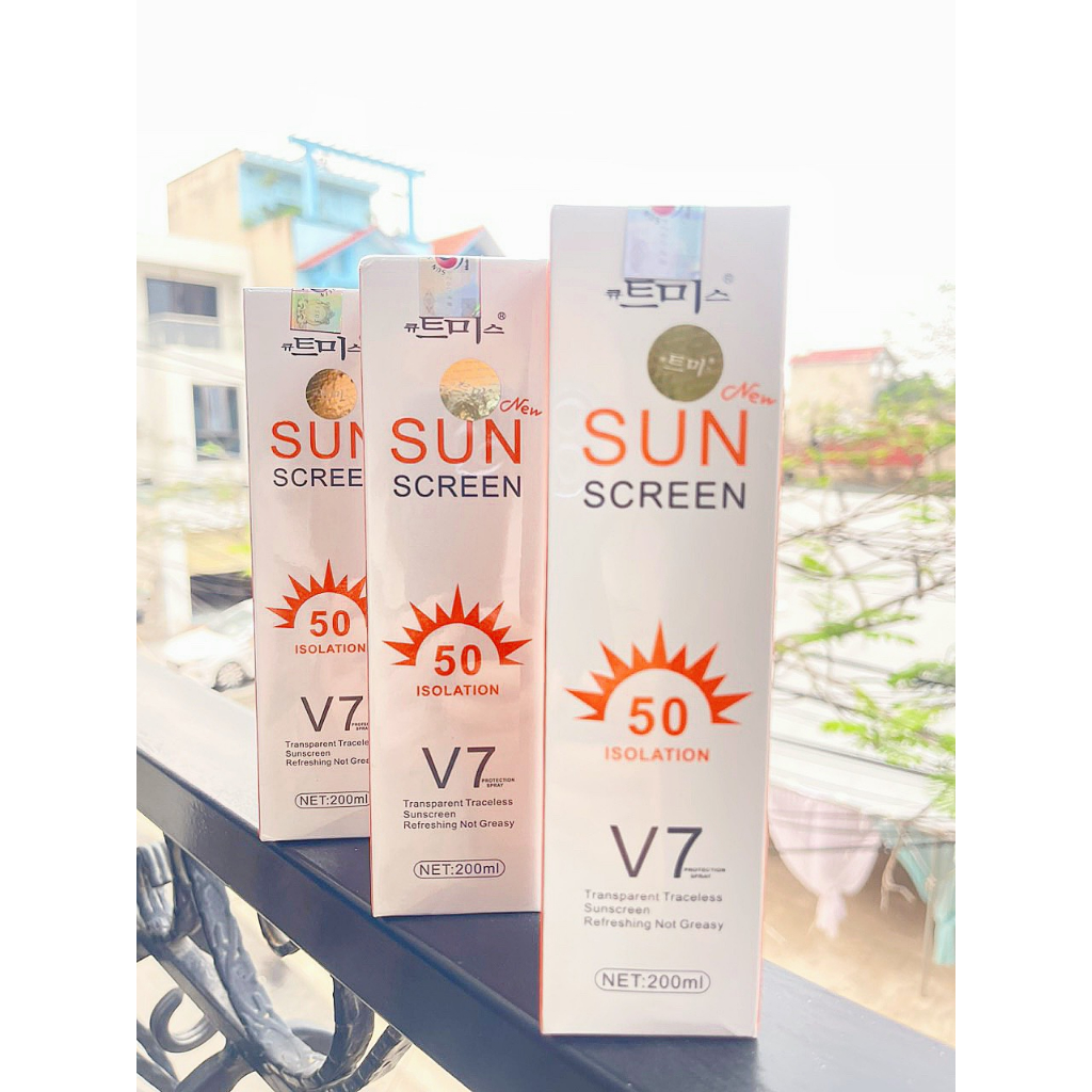 Xịt chống nắng Sun Screen V7 nâng tone trắng da chống nước không bết dính kem chống nắng mặt body SPF50+