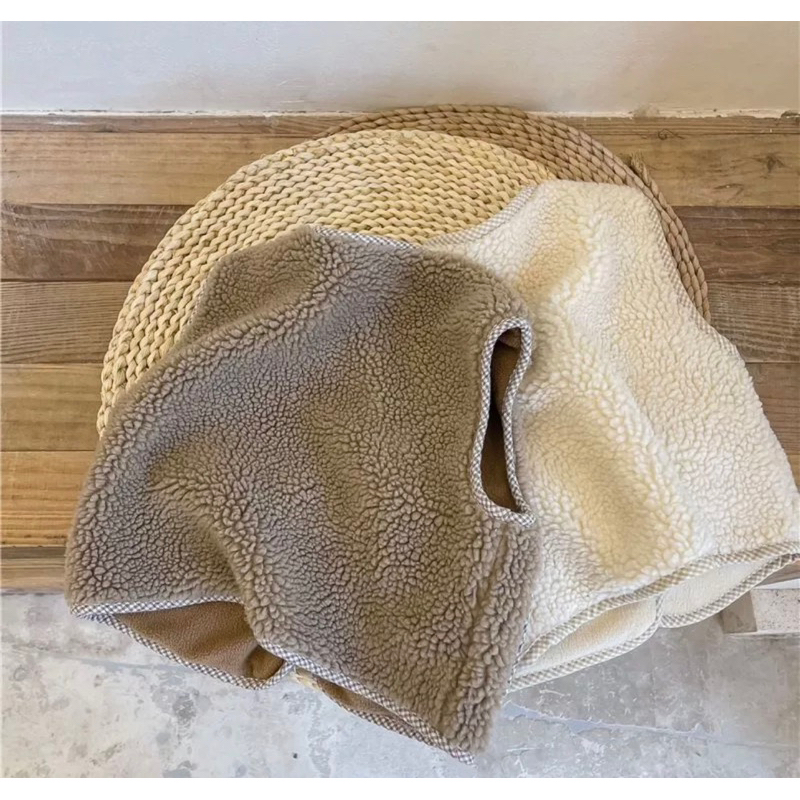 Áo khoác gile Nhung Lót Lông Cừu sát Nách dáng Rộng Thu Đông PC hàn cho bé trai bé gái - A18