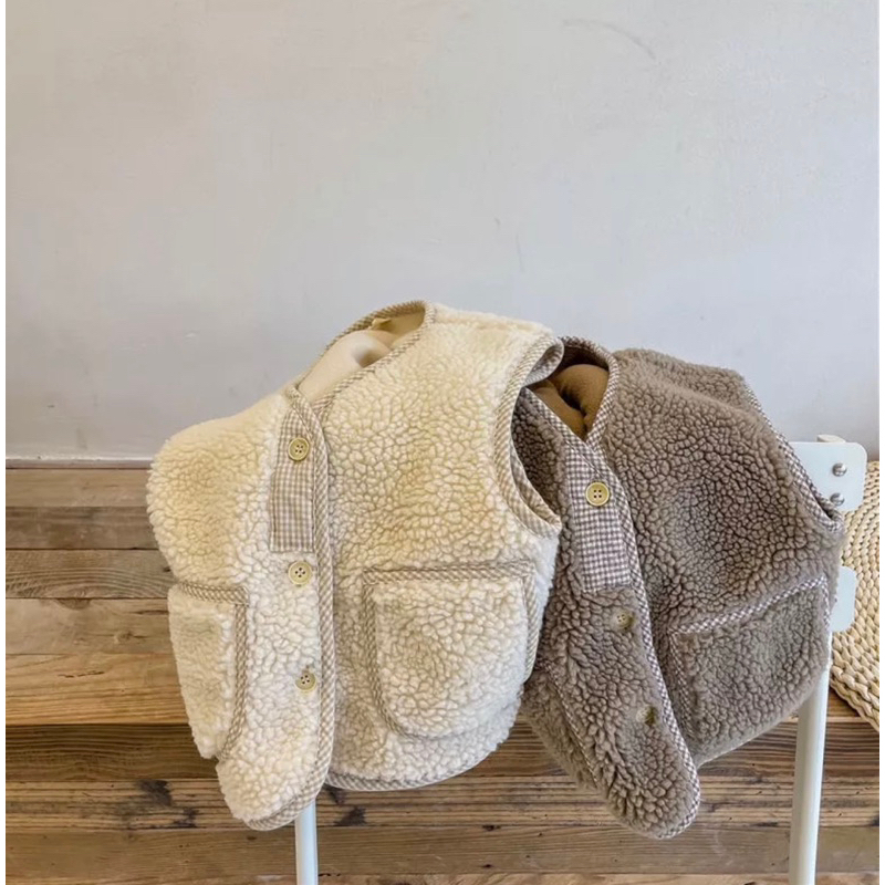 Áo khoác gile Nhung Lót Lông Cừu sát Nách dáng Rộng Thu Đông PC hàn cho bé trai bé gái - A18