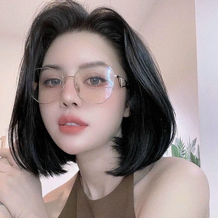 Kính Mát Nữ Form Dáng Siêu Đẹp - Gọng Chắc Chắn