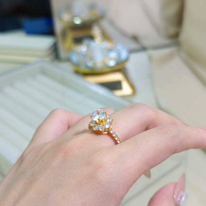 Nhẫn đồng không phai màu gắn đá hoa tia nhí Kami