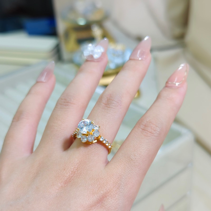 Nhẫn đồng không phai màu gắn đá hoa tia nhí Kami