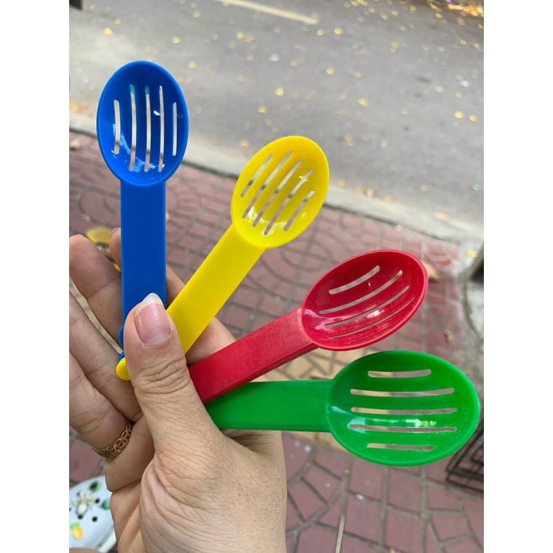 Xẻng dọn phân cho hamster ,sóc đất, sóc bay