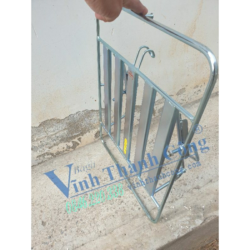 Baga chở hàng cho xe gắn máy theo loại.