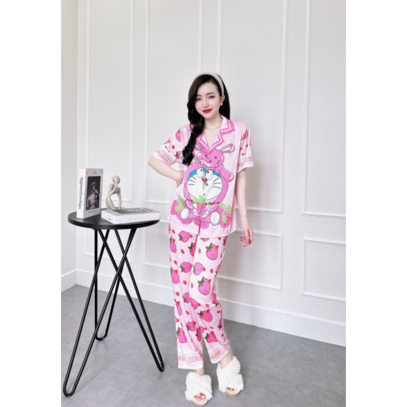 (40-58kg) Pijama lụa xước đô rê mon hồng