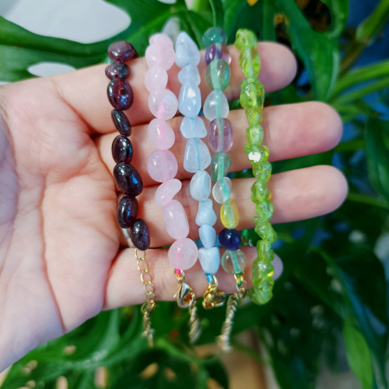 Lắc Tay Hạt Đá Thô Móc Cài