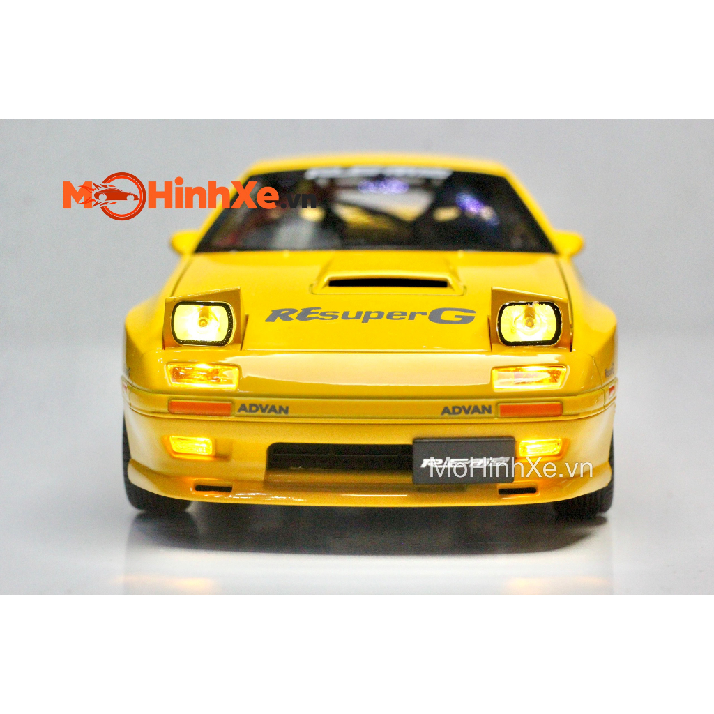 MÔ HÌNH XE MAZDA RX-7 1:24 HÃNG KHÁC
