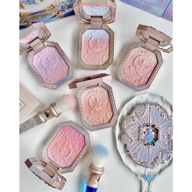 Phấn má Flower knows 04