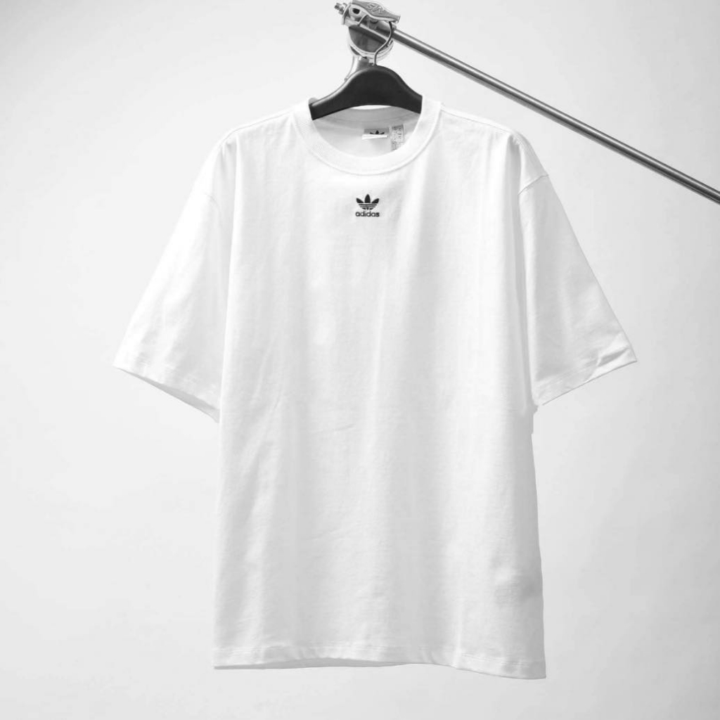 Áo thun tay ngắn adidas Adicolor Essentials Tee IA6461 White màu Trắng Logo Đen giữa | PiuPiu Authentic