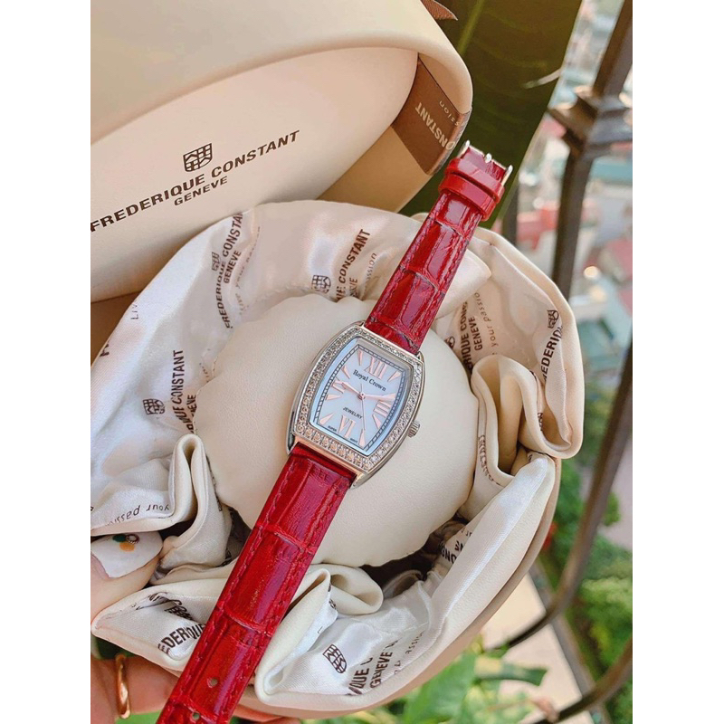 Đồng hồ nữ Royal Crown 3635 dây da Vuông