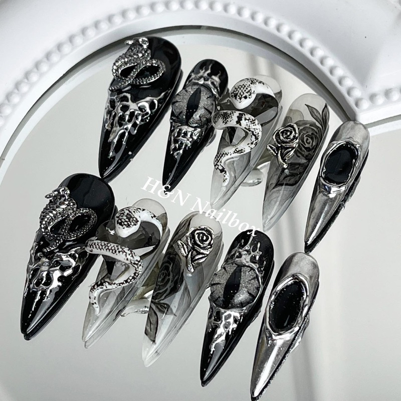 Nailbox Nail Box Móng Úp Thiết Kế Rắn Black And White