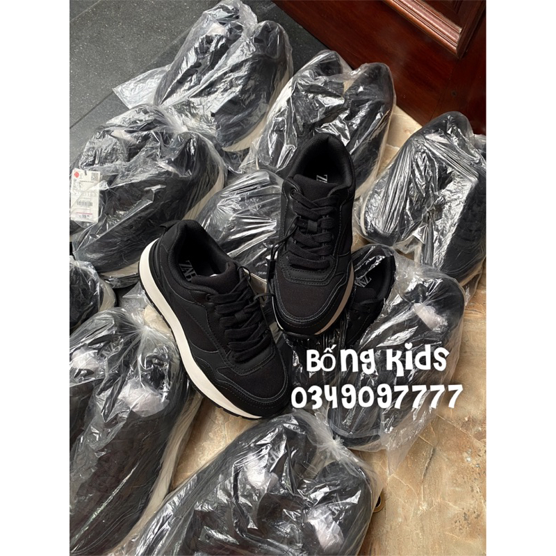 Giày Sneakers Nữ Traners Đen ZR