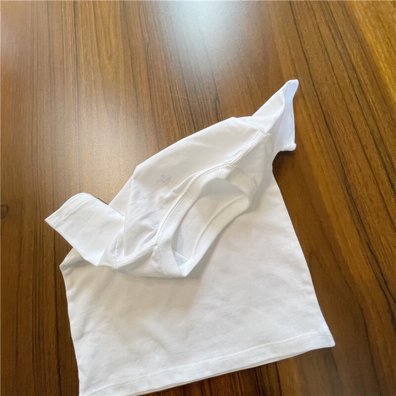 Áo phông trắng dư xịn cho bé