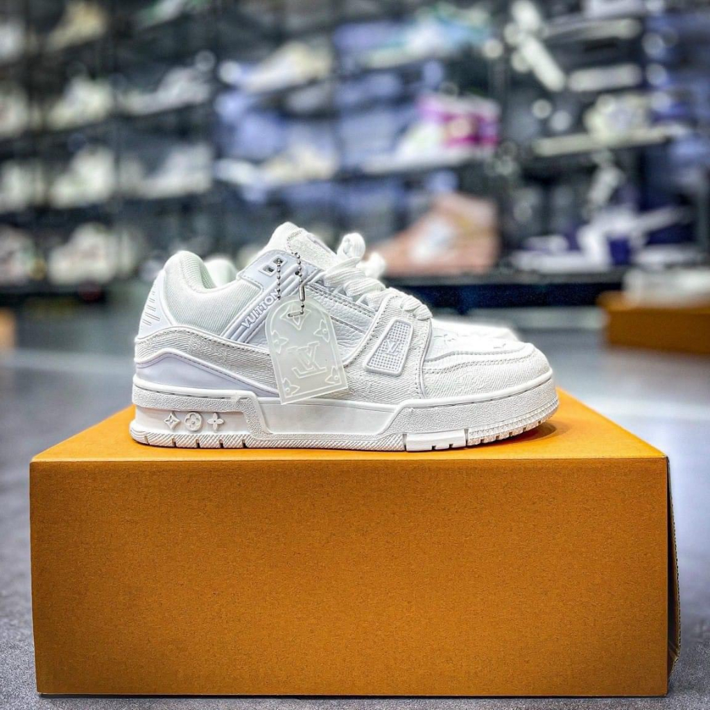 Giày LV Louis Vuitton Trainer Black White, Giày Sneaker LV Nam Nữ Mẫu Mới Hot Hit 2 Phiên Bản Màu Sắc Hàng Cao Cấp