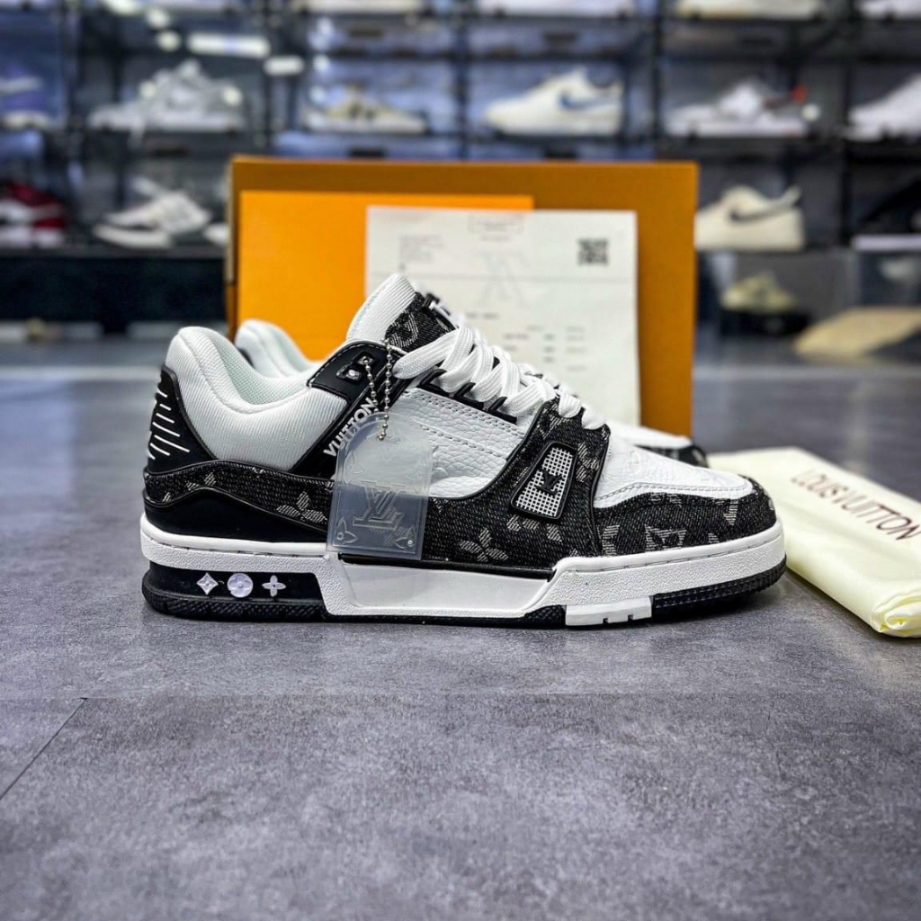 Giày LV Louis Vuitton Trainer Black White, Giày Sneaker LV Nam Nữ Mẫu Mới Hot Hit 2 Phiên Bản Màu Sắc Hàng Cao Cấp