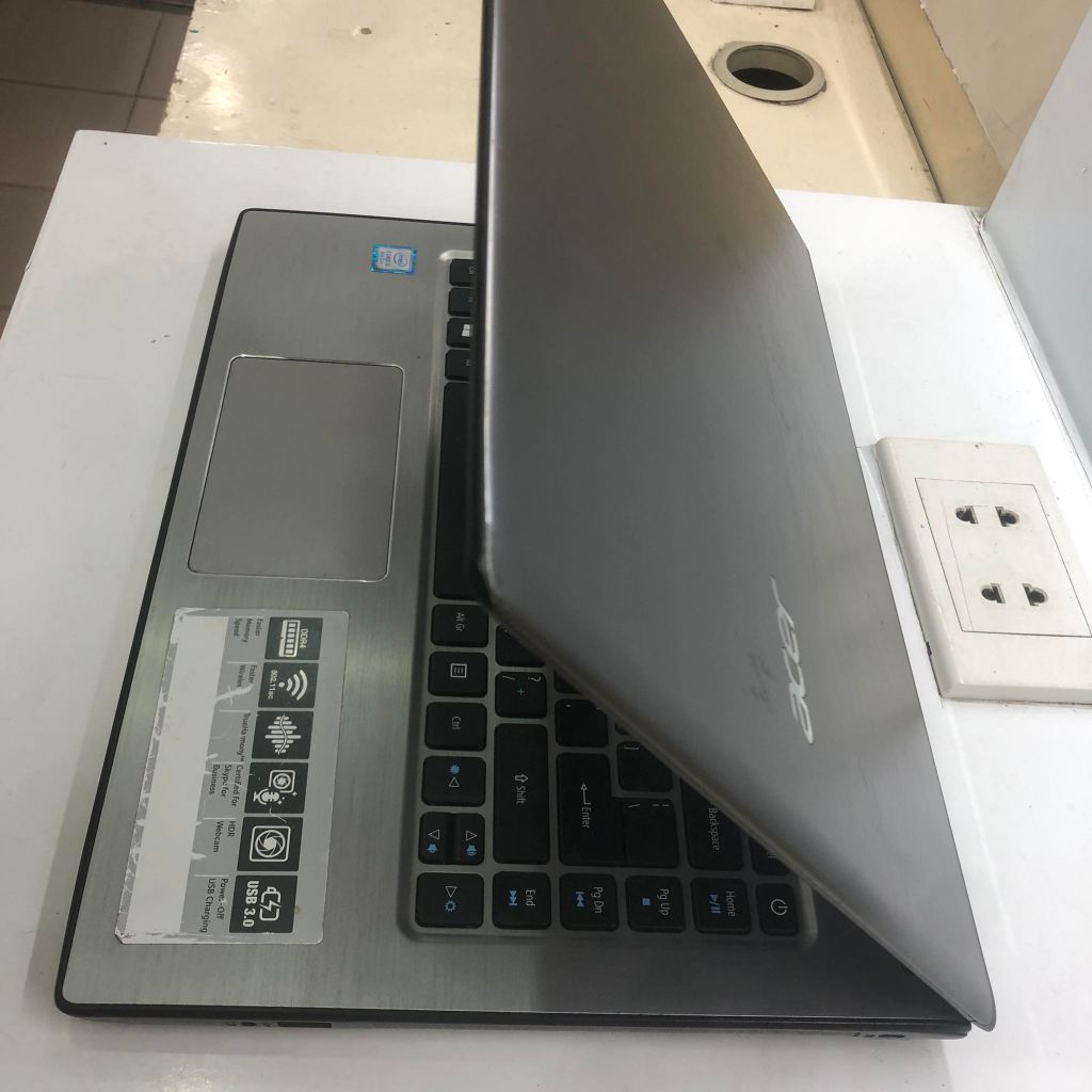 Máy Laptop Acer Aspire E5-476 Core I5 8250U, 4gb ram, 128gb ssd, Vga Intel UHD Graphics 620, 14 inch Full HD. Đẹp Rẻ