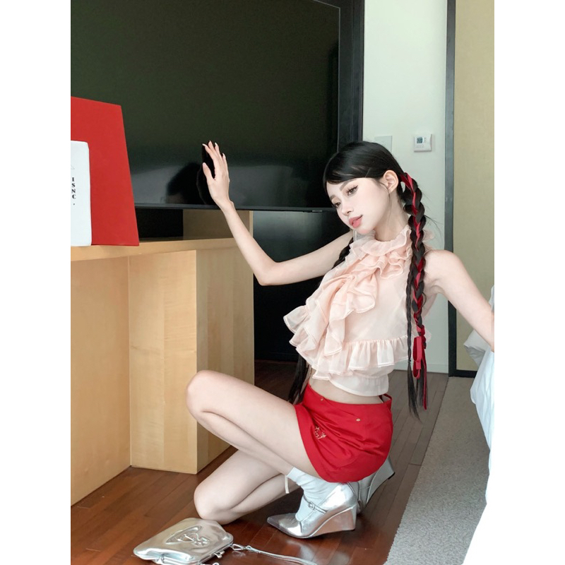 ROSALEE Set áo voan hồng bèo nhún và váy cạp trễ lạ mắt cá tính cho nữ Lenisa Skirt