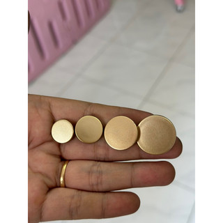 Sét 5 - 10 nút nhựa xi nấm bằng vàng nhám