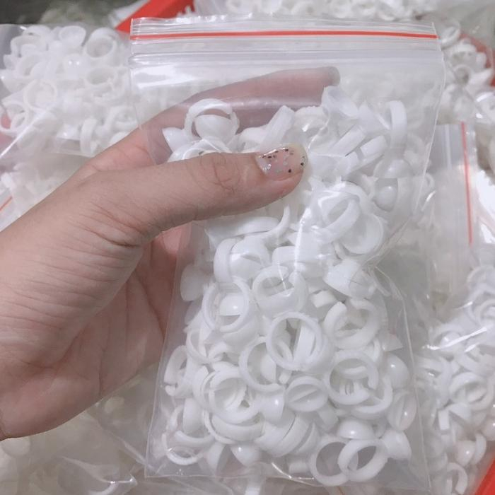Nhẫn đựng keo 2 ngăn chia bịch 50 100 chiếc giúp cho việc nối mi trở nên đơn giản thuận tiện - LynkMi