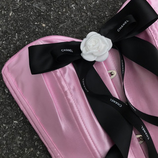 (𝐈𝐠 : 𝐂𝐢𝐜𝐢𝐥𝐢𝐚 𝐕𝐢𝐧𝐭𝐚𝐠𝐞) Pinky Ciara Corset lụa kèm tag hoa ảnh thật feedback ship hoả tốc
