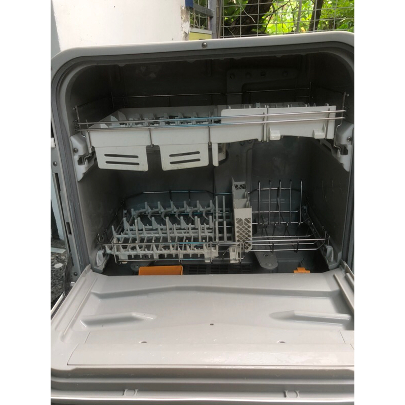 Máy rửa bát Panasonic TM8