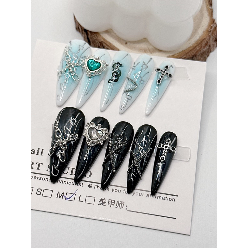 Các mẫu móng tay giả nail box cá tính, ngầu, độc la