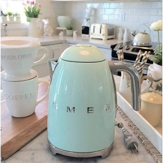 🇮🇹 ẤM SIÊU TỐC SMEG KLF03  2400W  1.7L